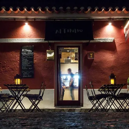 Altinho - Quartos - -